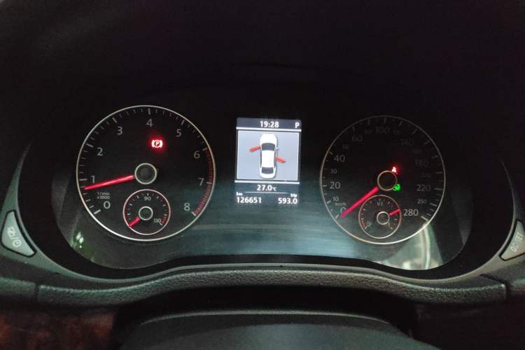 Used Volkswagen Passat 2013 2.0 TSI DSG Prestige Edition Instrument Cluster
