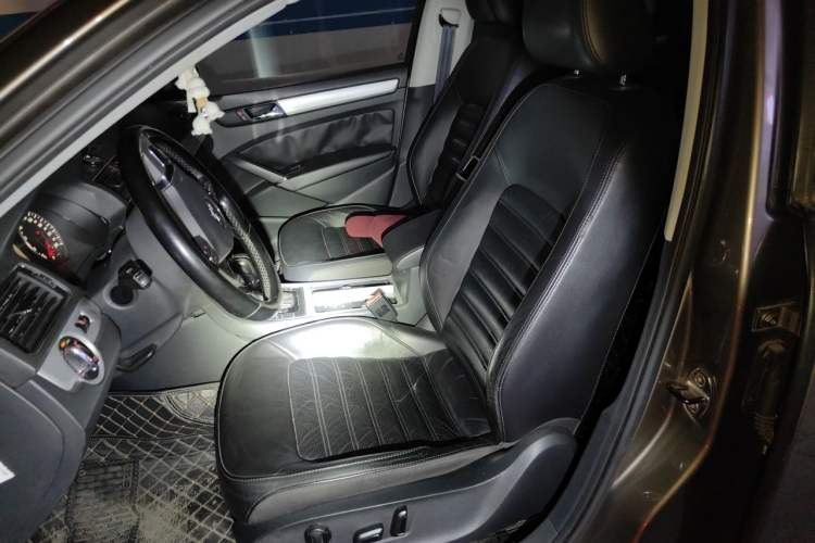 Used Volkswagen Passat 2013 1.8TSI DSG Prestige Edition Left Front Seat