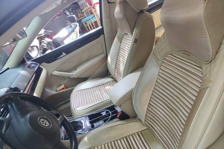 Used Volkswagen Passat 2013 1.8TSI DSG Prestige Edition Left Front Seat