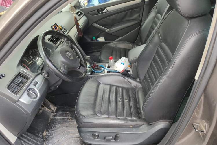 Used Volkswagen Passat 2013 1.8TSI DSG Prestige Edition Left Front Seat