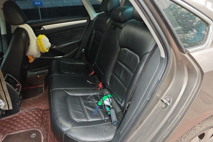 Used Volkswagen Passat 2013 1.8TSI DSG Prestige Edition Left Rear Seat