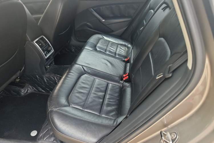 Used Volkswagen Passat 2013 1.8TSI DSG Prestige Edition Left Rear Seat