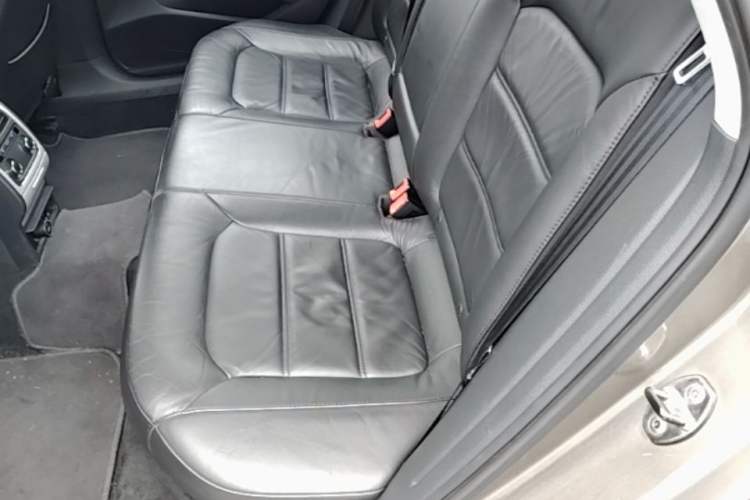 Used Volkswagen Passat 2013 1.8TSI DSG Prestige Edition Left Rear Seat
