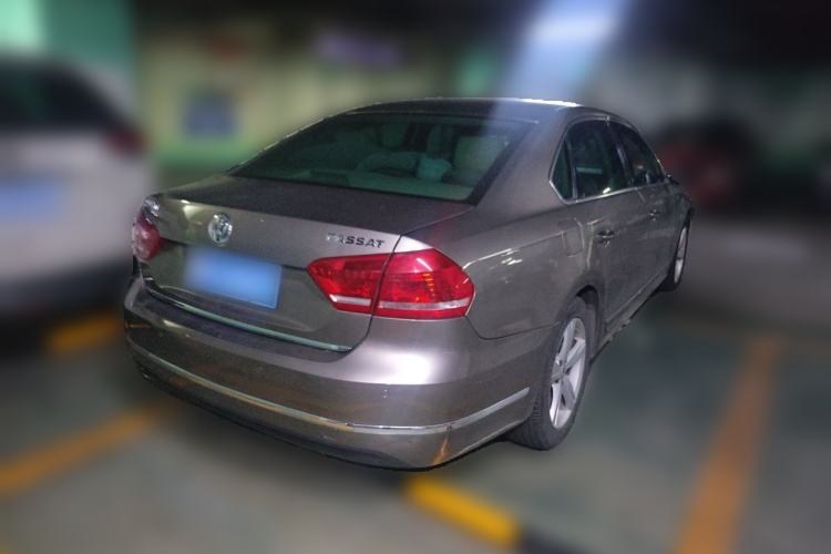 Used Volkswagen Passat 2013 1.8TSI DSG Prestige Edition Rear Right 45 Deg