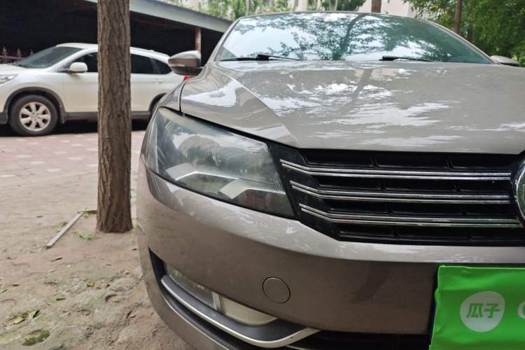 Used Volkswagen Passat 2013 1.8TSI DSG Prestige Edition Right Front Headlight