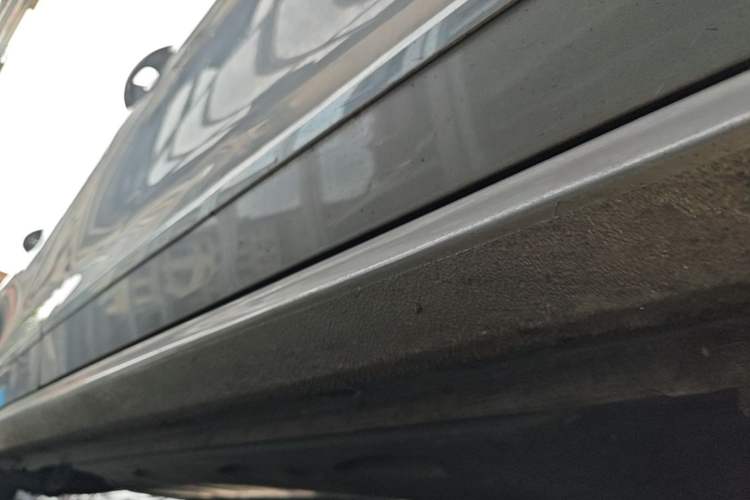 Used Volkswagen Passat 2013 1.8TSI DSG Prestige Edition Right Side Sill