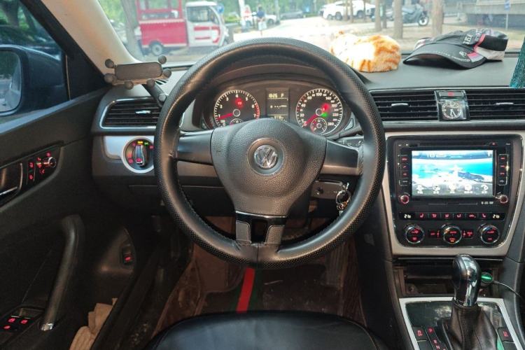 Used Volkswagen Passat 2013 1.8TSI DSG Prestige Edition Steering Wheel