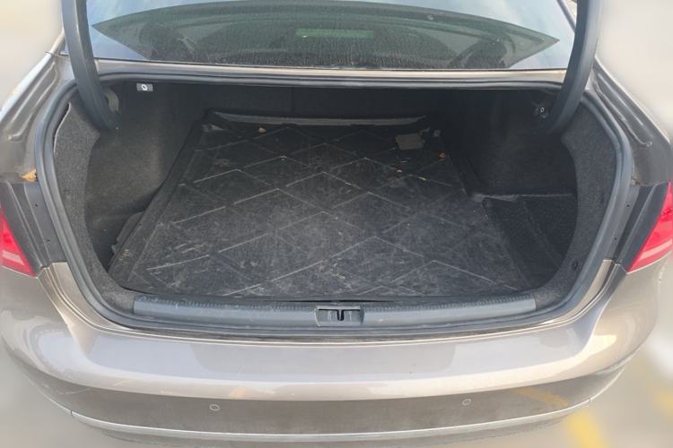 Used Volkswagen Passat 2013 1.8TSI DSG Prestige Edition Trunk