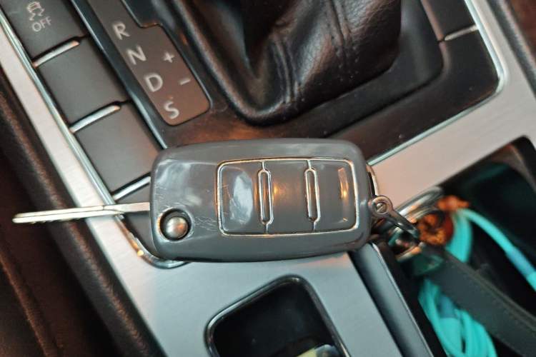 Used Volkswagen Passat 2013 1.8TSI DSG Prestige Edition Vehicle Key