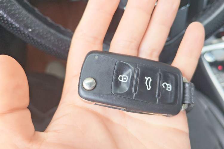 Used Volkswagen Passat 2013 1.8TSI DSG Prestige Edition Vehicle Key