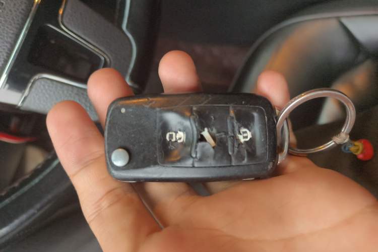 Used Volkswagen Passat 2013 1.8TSI DSG Prestige Edition Vehicle Key