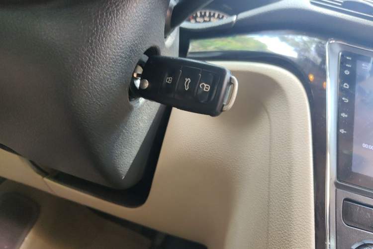 Used Volkswagen Passat 2013 1.8TSI DSG Prestige Edition Vehicle Key