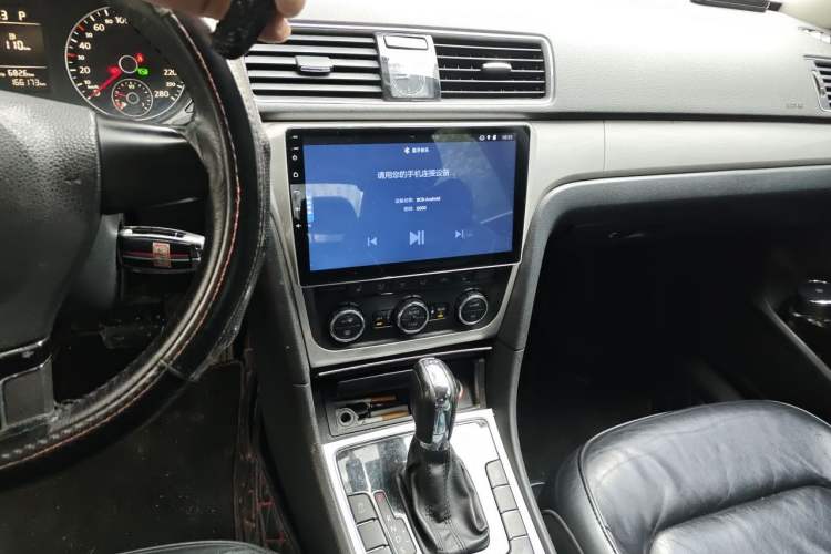 Used Volkswagen Passat 2014 1.8TSI DSG Prestige Edition Audio And AC Panel