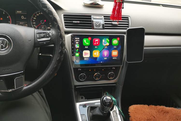 Used Volkswagen Passat 2014 1.4TSI Manual Prestige Edition Audio And AC Panel