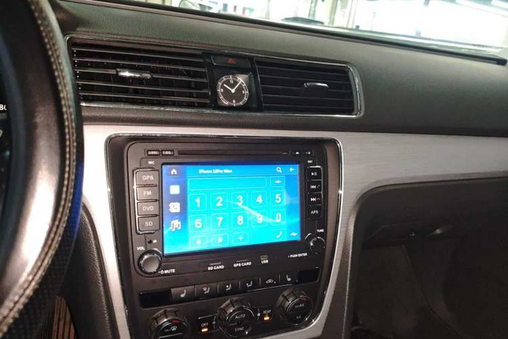 Used Volkswagen Passat 2014 1.8TSI DSG Prestige Navigation Edition Audio And AC Panel