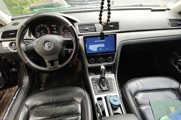 Used Volkswagen Passat 2014 1.8TSI DSG Prestige Edition Center Console
