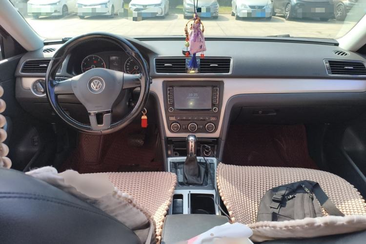 Used Volkswagen Passat 2014 1.8TSI DSG Prestige Edition Center Console