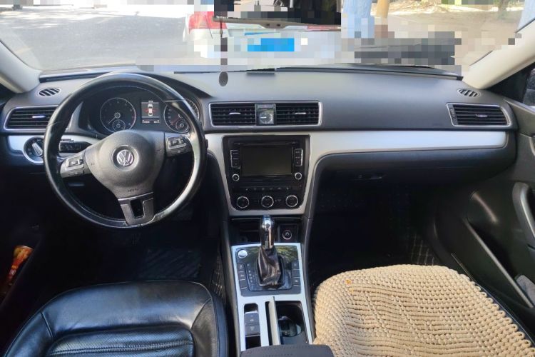Used Volkswagen Passat 2014 2.0 TSI DSG Prestige Edition Center Console