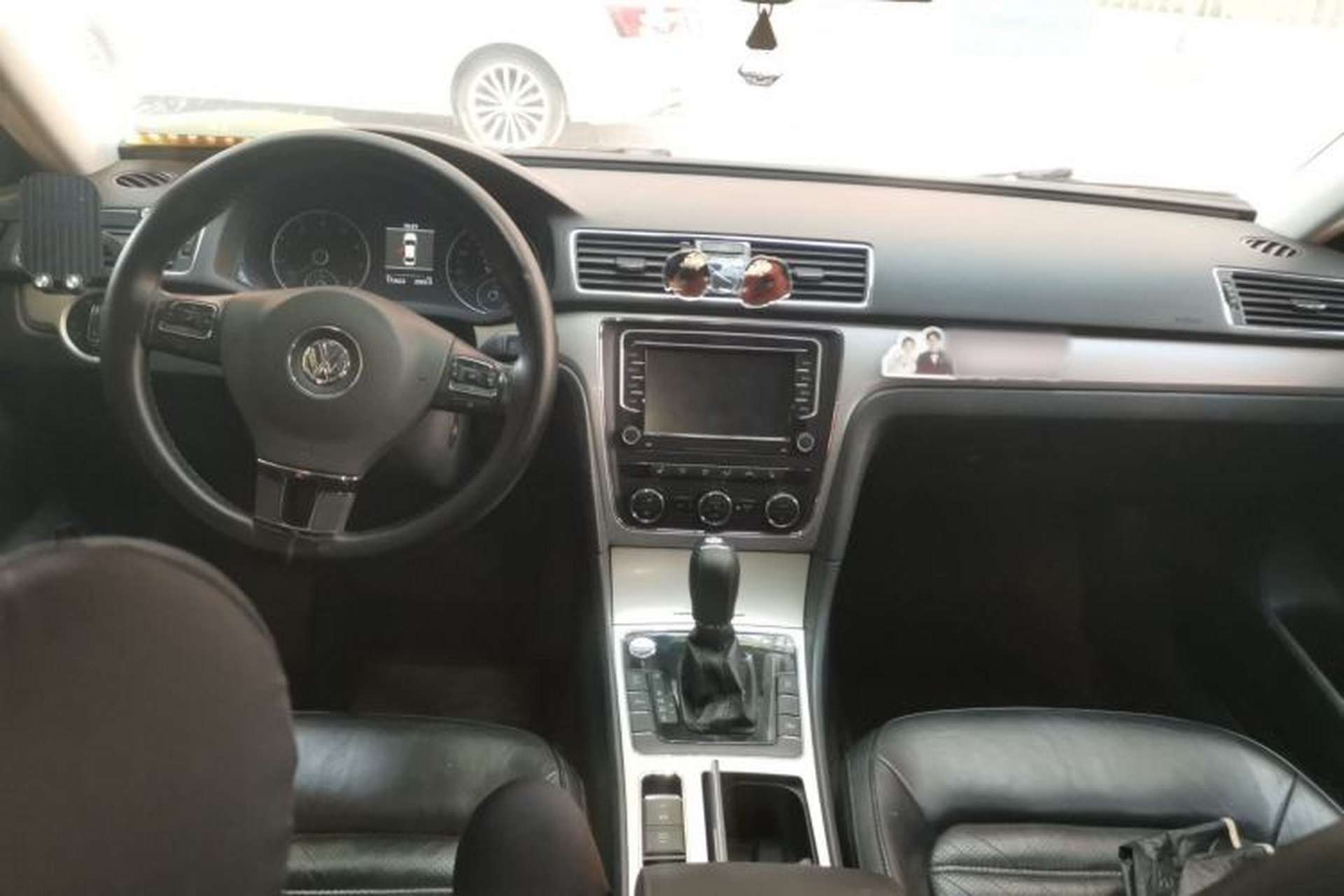 Used Volkswagen Passat 2014 2.0 TSI DSG Prestige Edition Center Console