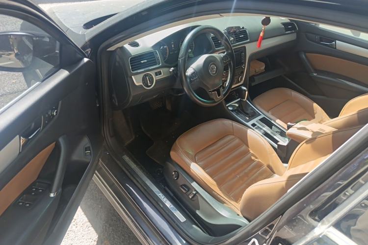 Used Volkswagen Passat 2014 2.0 TSI DSG Prestige Edition Driver Seat