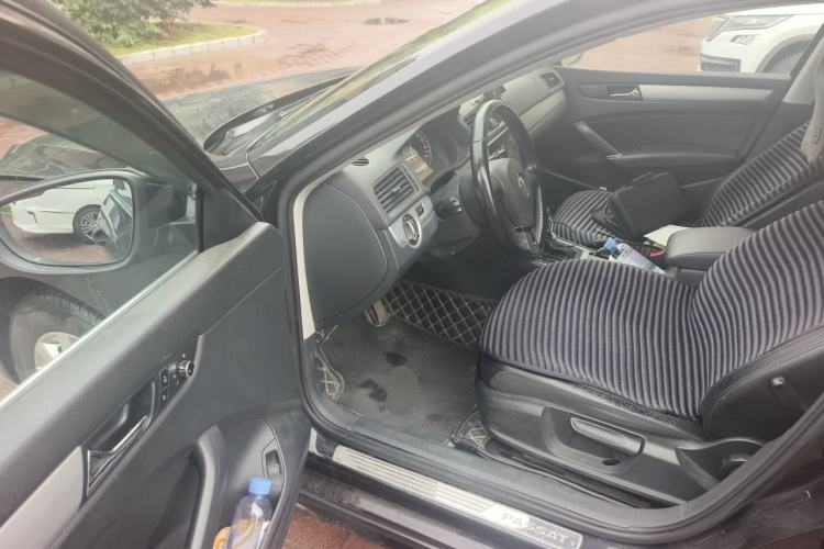 Used Volkswagen Passat 2014 1.8TSI DSG Prestige Edition Driver Seat