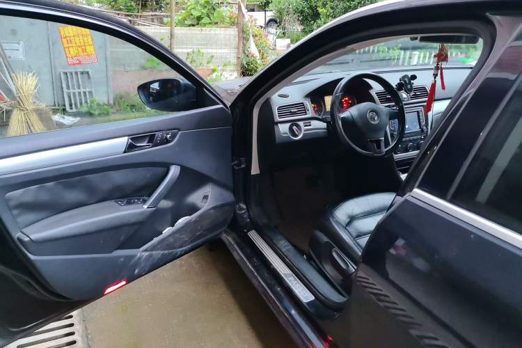 Used Volkswagen Passat 2014 1.8TSI DSG Prestige Edition Driver Seat