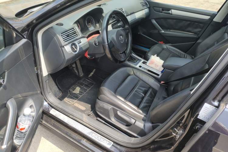 Used Volkswagen Passat 2014 1.8TSI DSG Prestige Edition Driver Seat