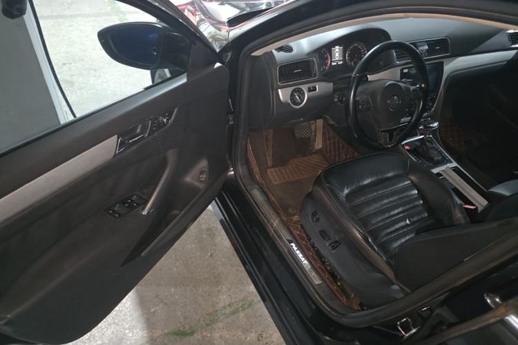 Used Volkswagen Passat 2014 2.0 TSI DSG Prestige Edition Driver Seat