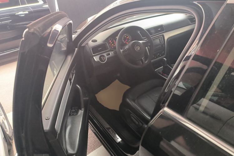 Used Volkswagen Passat 2014 1.8TSI DSG Prestige Edition Driver Seat