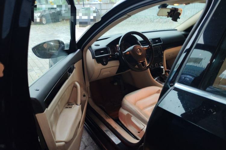 Used Volkswagen Passat 2014 1.8TSI DSG Prestige Edition Driver Seat