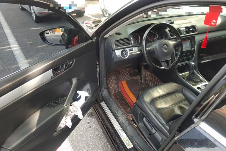 Used Volkswagen Passat 2014 1.8TSI DSG Prestige Edition Driver Seat