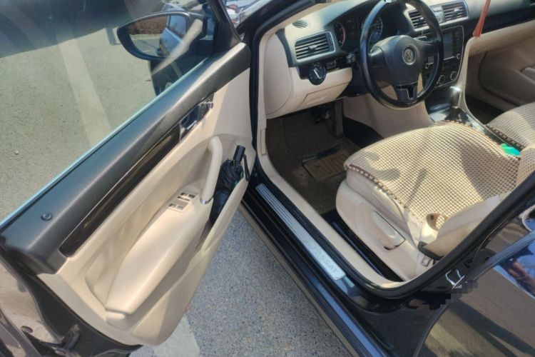 Used Volkswagen Passat 2014 1.8TSI DSG Prestige Edition Driver Seat
