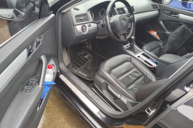 Used Volkswagen Passat 2014 1.8TSI DSG Prestige Edition Driver Seat