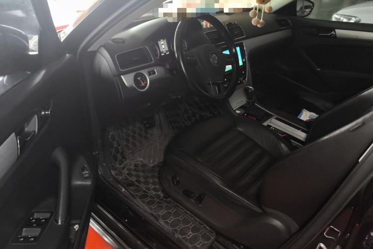 Used Volkswagen Passat 2014 1.8TSI DSG Prestige Edition Driver Seat
