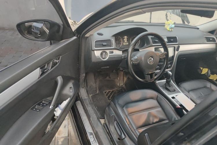 Used Volkswagen Passat 2014 1.8TSI DSG Prestige Edition Driver Seat