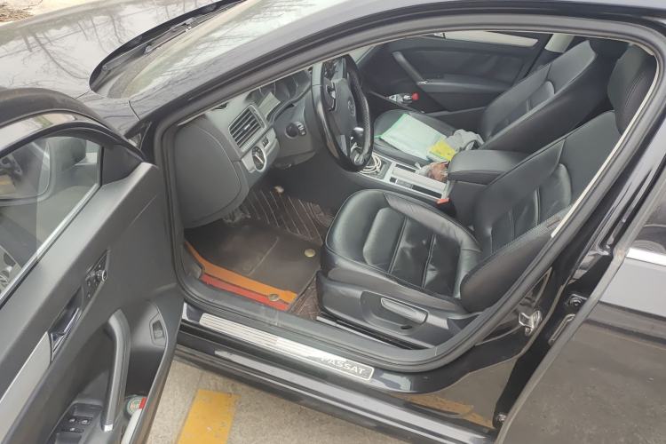 Used Volkswagen Passat 2014 1.8TSI DSG Prestige Edition Driver Seat