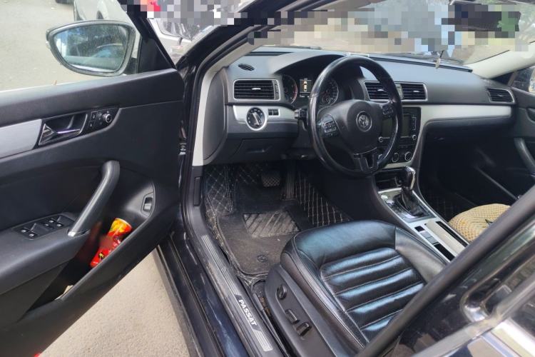 Used Volkswagen Passat 2014 2.0 TSI DSG Prestige Edition Driver Seat