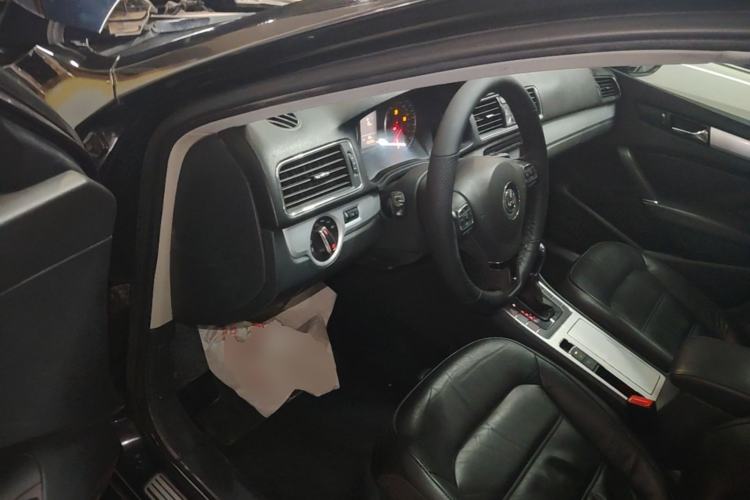 Used Volkswagen Passat 2014 1.8TSI DSG Prestige Edition Driver Seat
