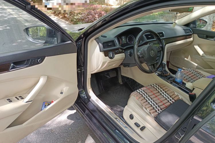 Used Volkswagen Passat 2014 1.8TSI DSG Prestige Edition Driver Seat