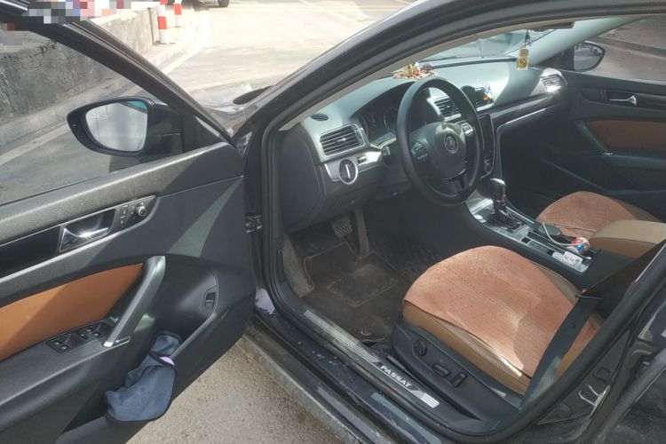 Used Volkswagen Passat 2014 1.8TSI DSG Prestige Edition Driver Seat
