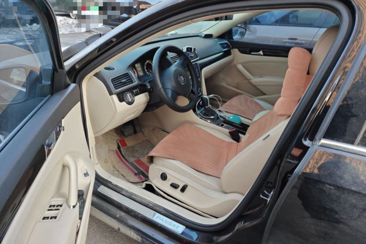 Used Volkswagen Passat 2014 1.8TSI DSG Prestige Navigation Edition Driver Seat