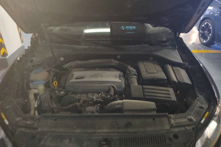 Used Volkswagen Passat 2014 1.8TSI DSG Prestige Edition Engine Bay