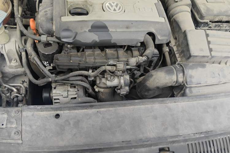 Used Volkswagen Passat 2014 1.8TSI DSG Prestige Edition Engine Bay