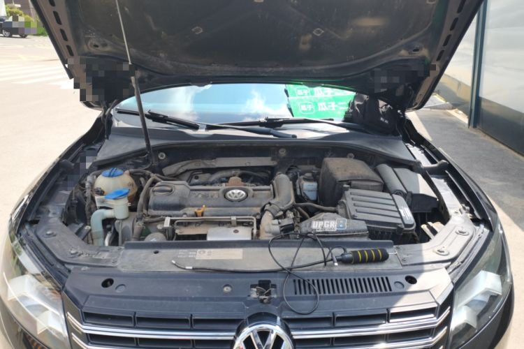 Used Volkswagen Passat 2014 1.4TSI Manual Prestige Edition Engine Bay