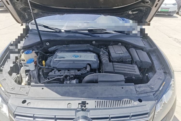 Used Volkswagen Passat 2014 1.8TSI DSG Prestige Navigation Edition Engine Bay