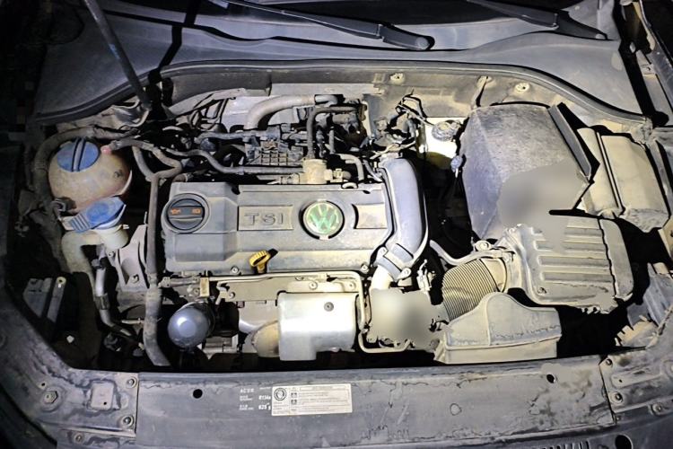 Used Volkswagen Passat 2014 1.4TSI DSG Prestige Edition Engine Bay