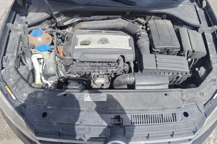 Used Volkswagen Passat 2014 1.8TSI DSG Prestige Edition Engine Bay