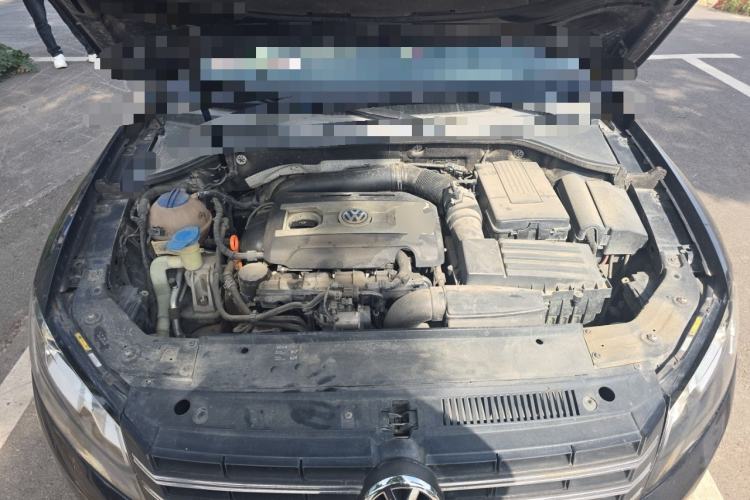 Used Volkswagen Passat 2014 1.8TSI DSG Prestige Edition Engine Bay