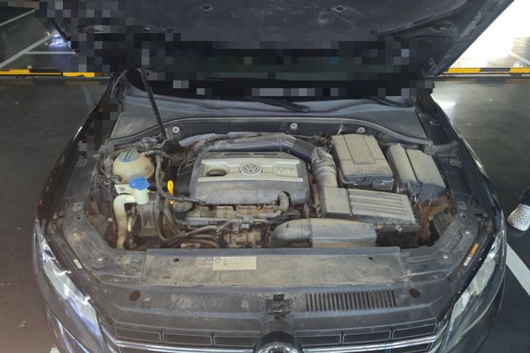 Used Volkswagen Passat 2014 1.8TSI DSG Prestige Edition Engine Bay