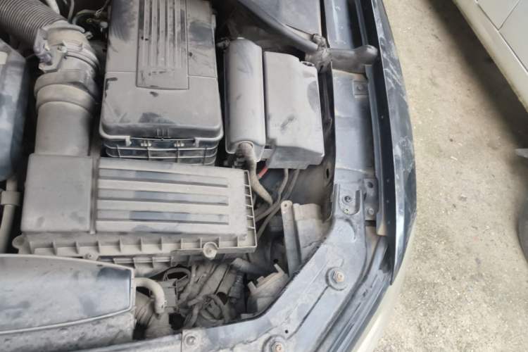 Used Volkswagen Passat 2014 1.8TSI DSG Prestige Edition Engine Bay Left